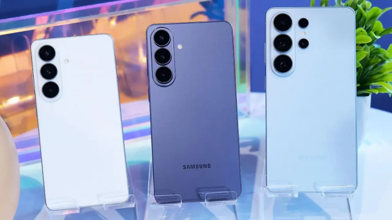 سامسونغ تكشف تفاصيل هواتف سلسلة Galaxy S26 الجديدة